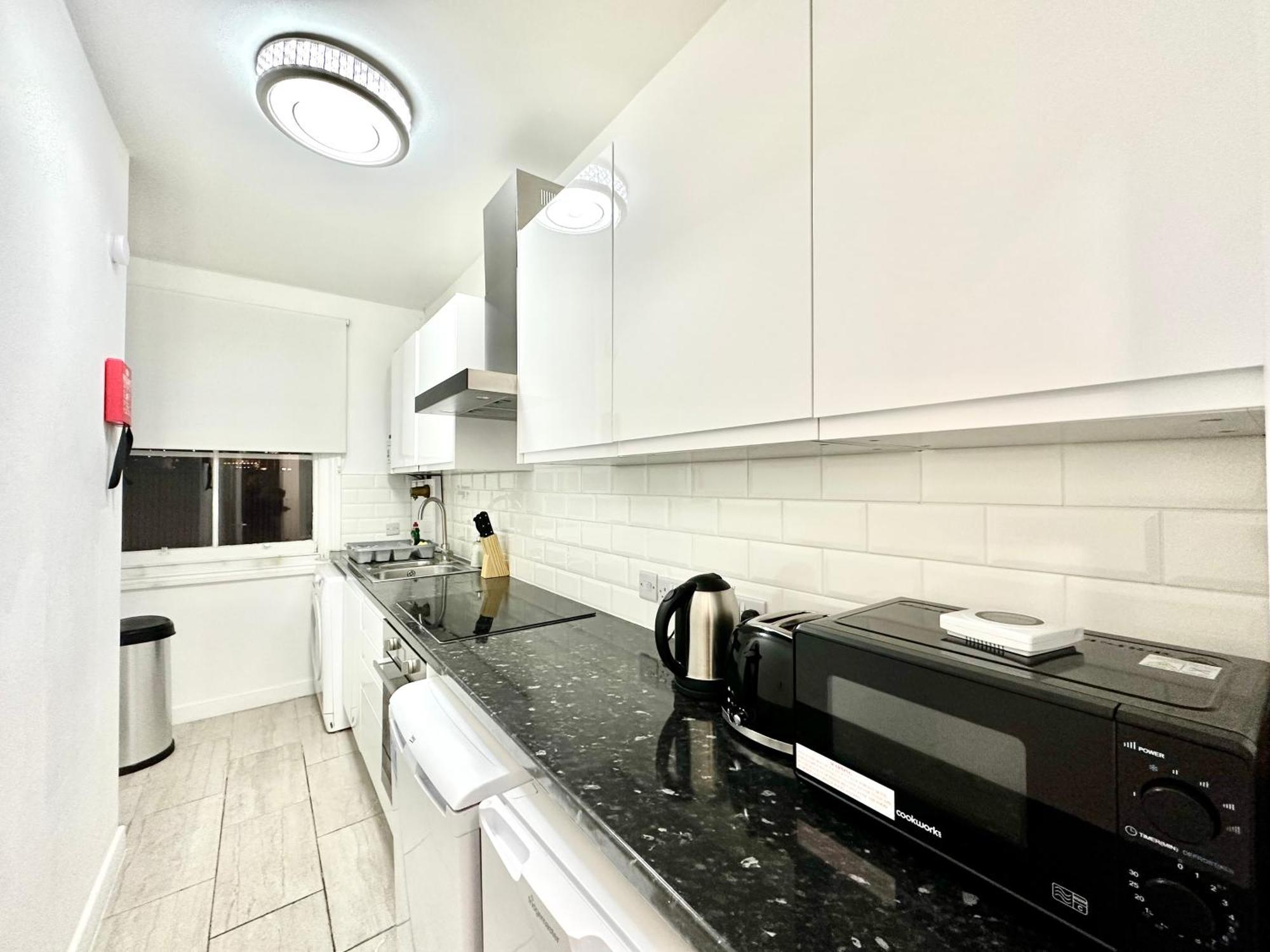 The Euston Guest House -60 London Bagian luar foto