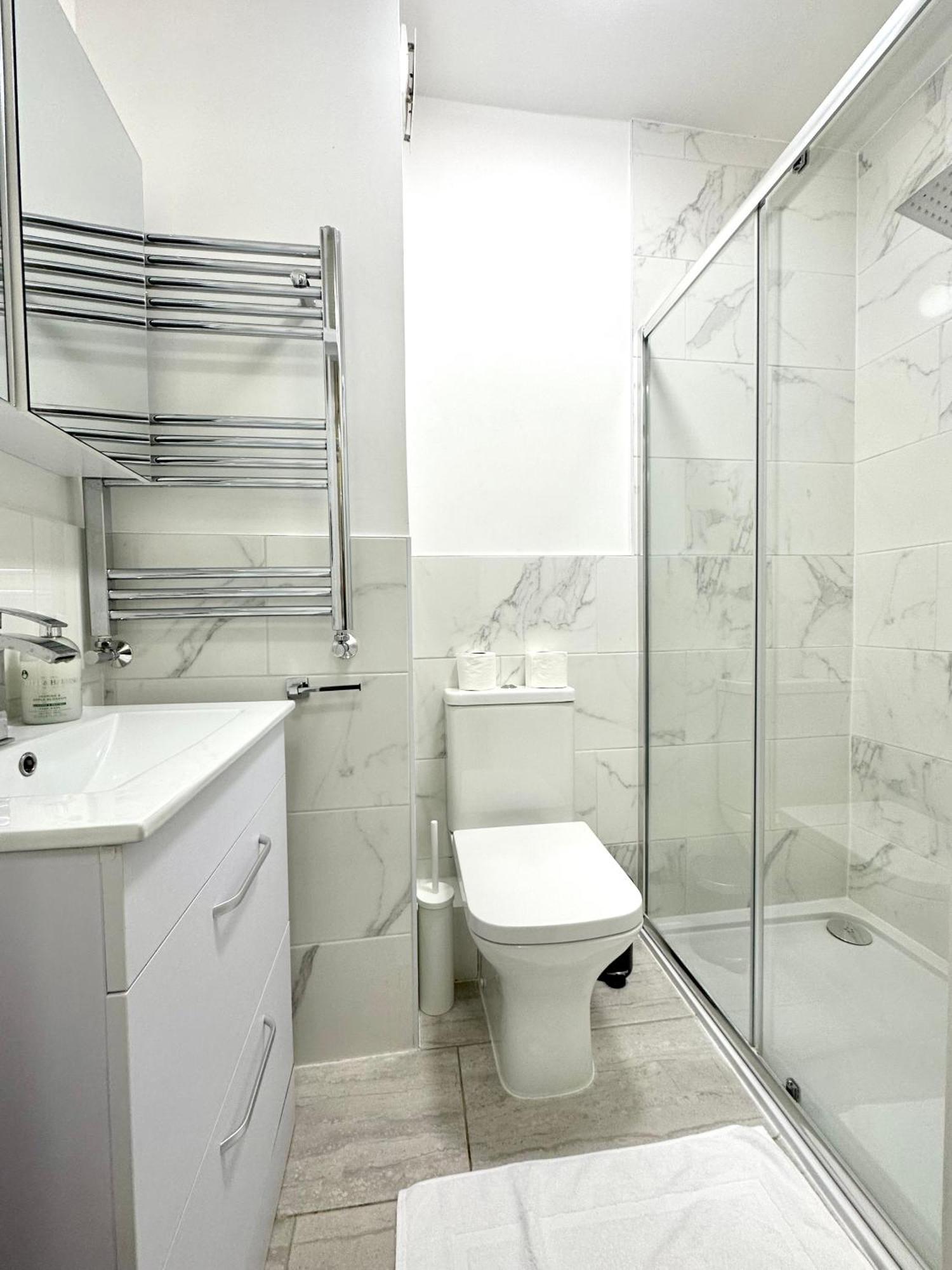 The Euston Guest House -60 London Bagian luar foto